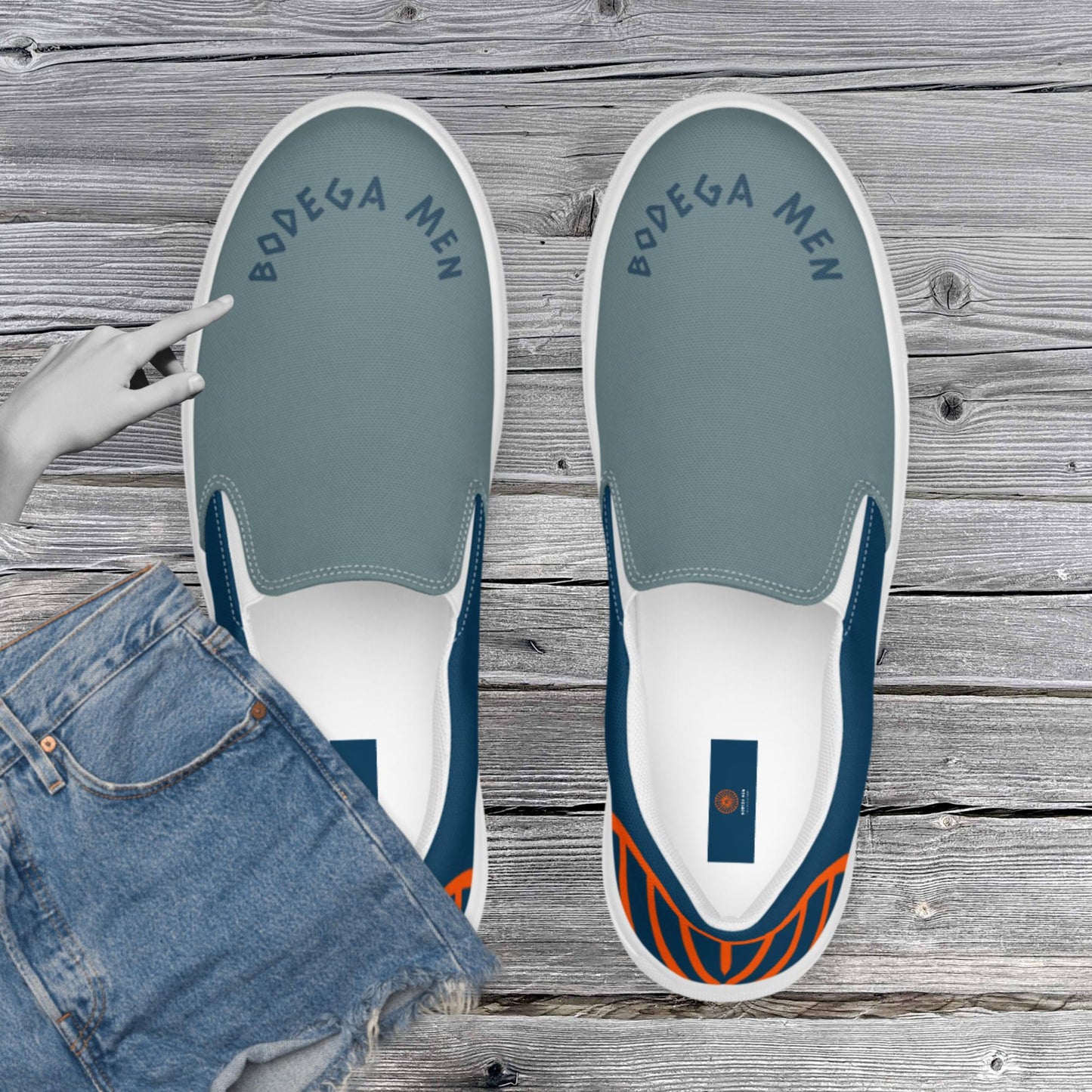 FREE INSPIRATION LINE Men’s slip-on canvas shoes